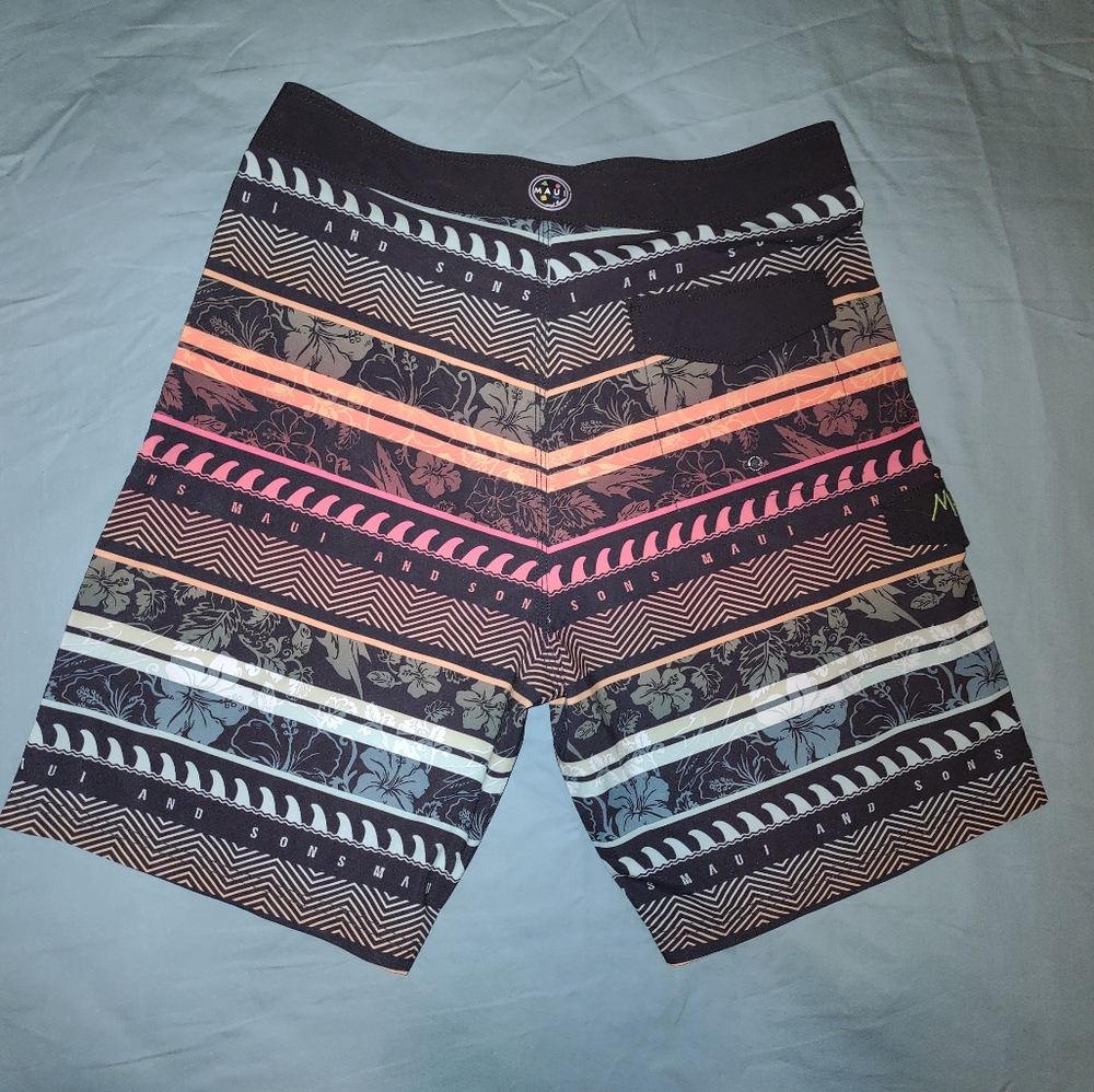 Maui Board Shorts 36